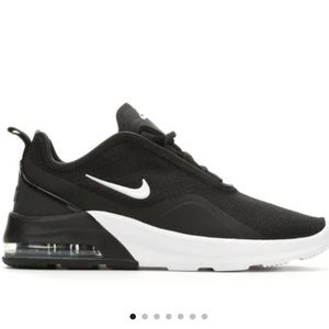 Nike Air Max Motion 2